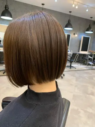 ショート カラー GOOD LUCK所属・尾曲 晃直のヘアスタイル