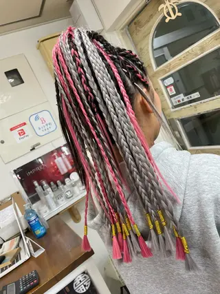 セミロング LOPEZ LAB所属・🦁LOPEZLAB /RUNA🌙のヘアスタイル