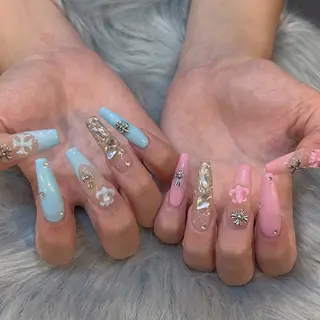 ネイル miku 🦋nailのネイルデザイン