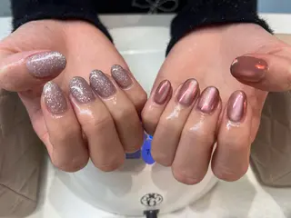 ネイル スウィートラヴィール所属・SweetRavir あゆみのネイルデザイン