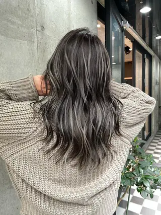 ロング カラー LUSTRE クロサワのヘアスタイル