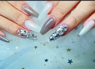 ネイル BIEL /ビエルネイル&まつ毛パーマ所属・中川 智惠のネイルデザイン