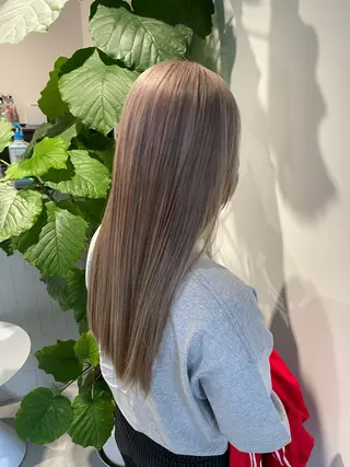 ロング カラー 廣瀬 ちよみのヘアスタイル