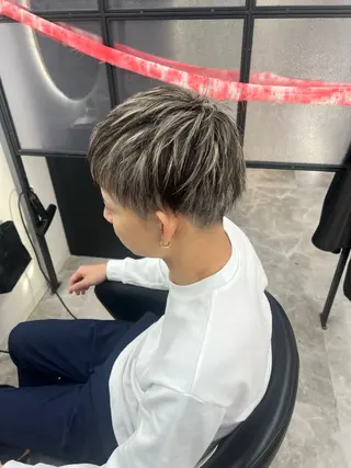 ショート カラー 宇野 堅太 本気で 悩む方へ✨のヘアスタイル