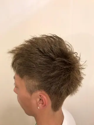 ショート カラー メンズ Cecil hair 神戸店所属・Cecilhair セシルヘアー神戸元町のヘアスタイル