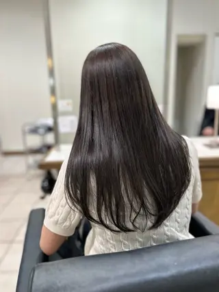 ロング カラー アフェクション大曽根所属・横田 冴のヘアスタイル