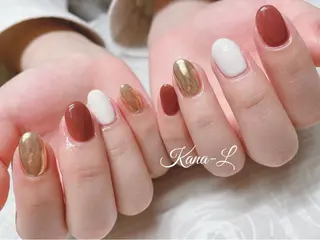 カラー ネイル 芦辺 香奈のネイルデザイン