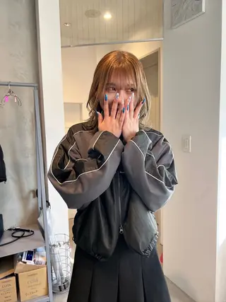 ミディアム カラー ロカリタ 河原町三条所属・🌐👽フクイ キララ🌎💎のヘアスタイル