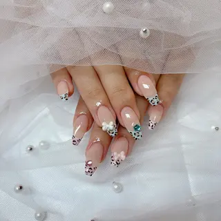 ネイル Raviy福岡店所属・manoka .のネイルデザイン