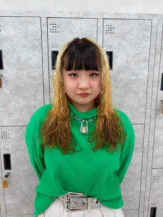 ロング パーマ hollo原宿所属・パーマ/ハイトーン 🎀Rumiのヘアスタイル