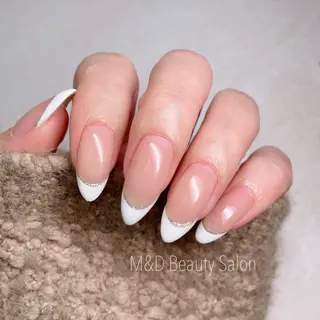 ネイル M&D Beauty Salon 銀座店所属・M&D銀座 AYAのネイルデザイン