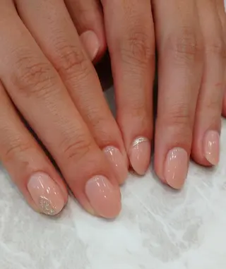 ネイル 會田 瑠衣のネイルデザイン