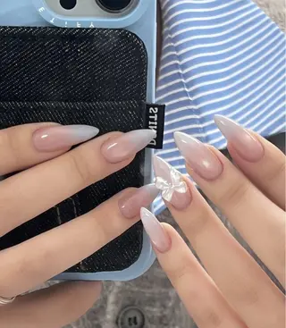 ネイル Lyna 池袋のネイルデザイン