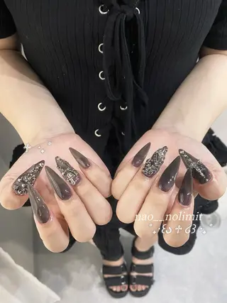 ネイル NOLIMIT.OSAKA所属・NOLIMIT naoのネイルデザイン