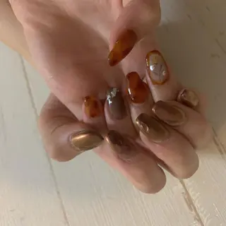 ネイル ヤマダ サクラのヘアスタイル