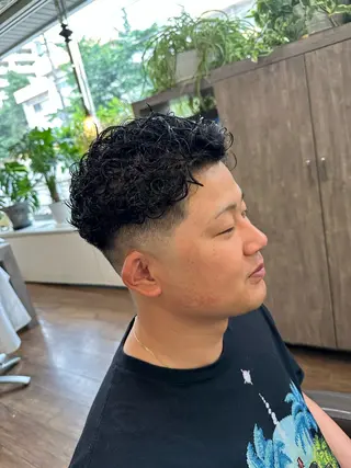 パーマ メンズ 小川 音哉「fluer」のヘアスタイル