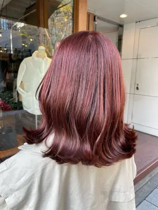 ショート カラー VERONIQUE所属・山本 雅由のヘアスタイル