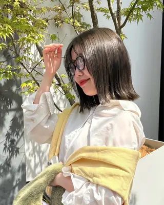 ショート カラー オリーブ/縮毛♡ Natsuno🩰のヘアスタイル