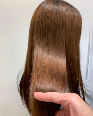 ロング 縮毛矯正、髪質改善／ 松田 龍之介のヘアスタイル