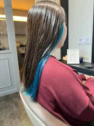 ロング カラー 川村 綾のヘアスタイル