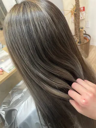 セミロング カラー TELA HAIR 瑞江店所属・髪質改善⭐️透明感 片塩のヘアスタイル