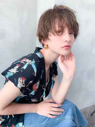 ショート カラー 🉐レイヤー/塩見 弘樹🉐渋谷のヘアスタイル