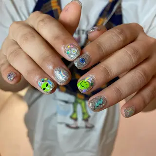 ネイル Ami 🦥のネイルデザイン