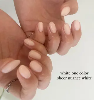 ネイル petit所属・Yuka ネイリストのネイルデザイン