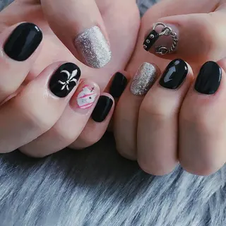 ネイル NOIROUGE所属・NOI ROUGEのネイルデザイン