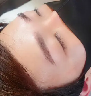 アイブロウ メンズ NAZ eyelash&eyebrow by medical salon所属・NAZ 表参道 Tomokoのマツエク・マツパデザイン