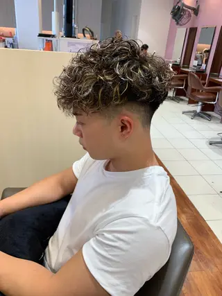 カラー パーマ メンズ Charm classy【チャーム・クラッシィ 天王寺本店】所属・山本 稜弥のその他イメージ