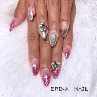 ネイル NAKAJIMA ERIKAのネイルデザイン