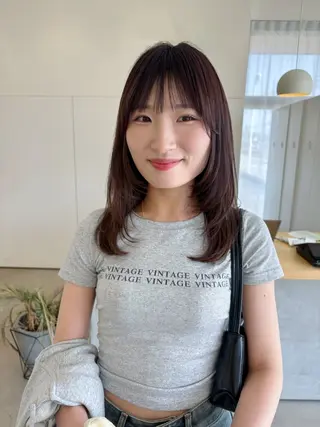 ミディアム 古畑 愛美のヘアスタイル