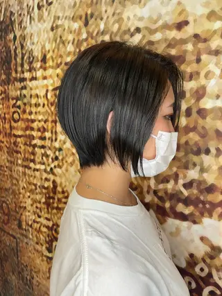 ショート レイヤーカット匠 イソザキノリユキのヘアスタイル