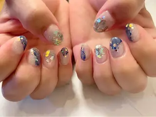 ネイル 岸本 千慧のネイルデザイン