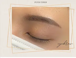 アイブロウ putihTidur 二村乃愛のマツエク・マツパデザイン