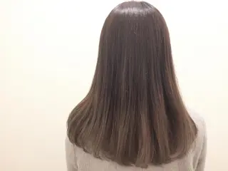 ロング カラー HAUS 片山みほのヘアスタイル