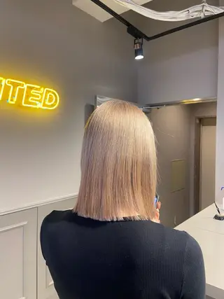 ミディアム カラー ヘアアレンジ flammeum所属・ハイトーン/ボブ /misakiのヘアスタイル