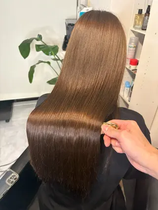 カラー kouki /髪質改善／艶カラーのヘアスタイル