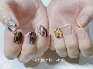 ネイル atelier la vita所属・lavita. mimuraのネイルデザイン