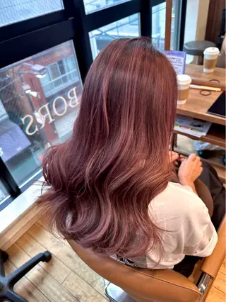 ロング カラー 羽山 笑夢のヘアスタイル