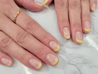 ネイル WHITELY みどりのネイルデザイン