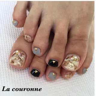 ネイル Lacouronne NATSUMIのネイルデザイン