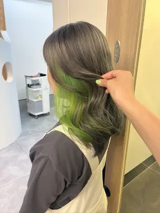 ミディアム カラー kivi 【キヴィ】所属・似合わせカット Rinka🌻のヘアスタイル