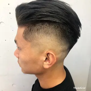 ショート カラー メンズ ☘️ブリーチ/ハイト ーン/レイヤー/のヘアスタイル