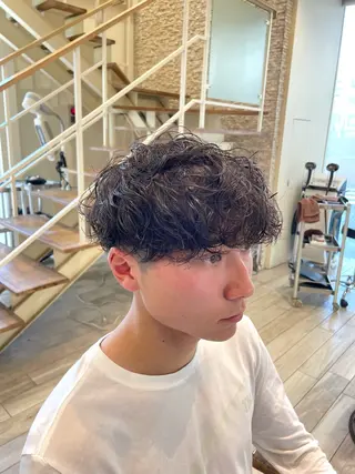 ショート パーマ メンズ パーマ/フェード🔥 佐々木波人のヘアスタイル