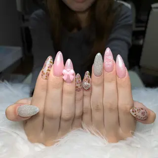 ネイル Queen Nail 柏店　クイーンネイルのネイルデザイン