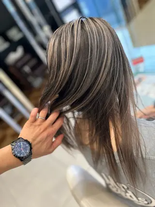 セミロング カラー カラーと言ったら SAWARAのヘアスタイル