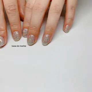 ネイル オモルフィ所属・カラーリスト marumoのヘアスタイル