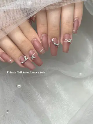 ネイル Luna e  Soleのネイルデザイン